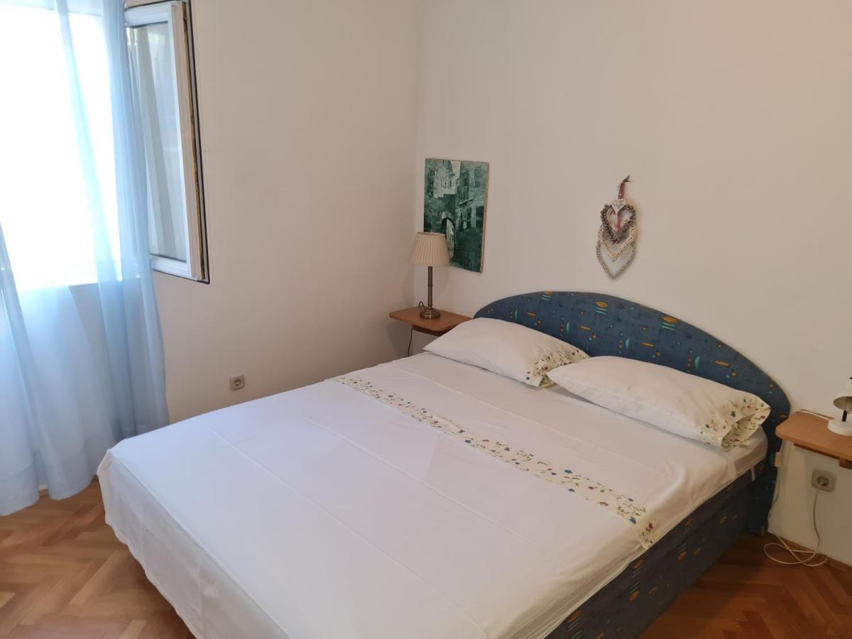 מאקרסקה Apartment Silva, 50M From Beach מראה חיצוני תמונה