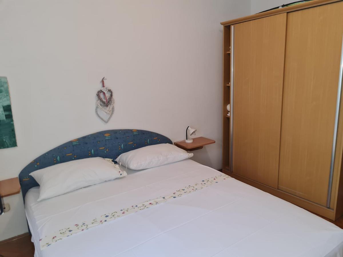 מאקרסקה Apartment Silva, 50M From Beach מראה חיצוני תמונה